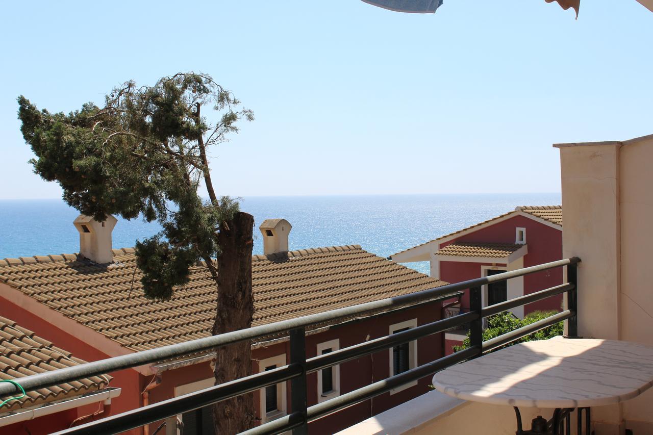 Glyfada Gorgona Apartments Zewnętrze zdjęcie