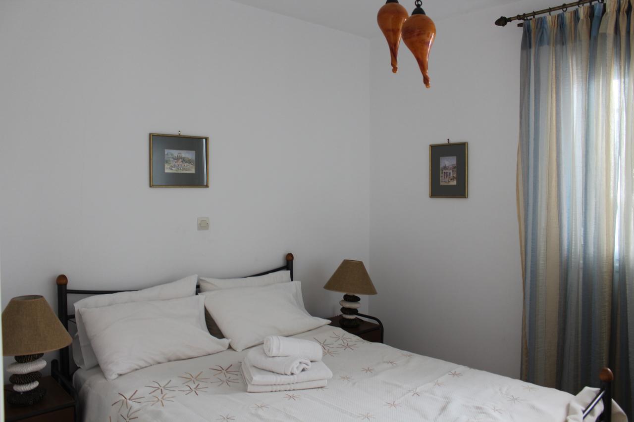 Glyfada Gorgona Apartments Zewnętrze zdjęcie