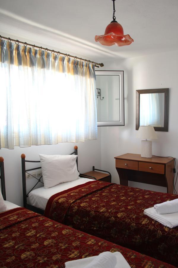 Glyfada Gorgona Apartments Zewnętrze zdjęcie